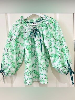 SLV Sur La Vague Cherry Blossom Block Print 
Puff Sleeve Cotton Top One Size